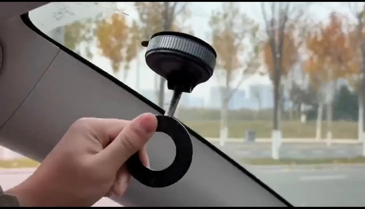 Support magnétique pliable pour smartphone Électro 93