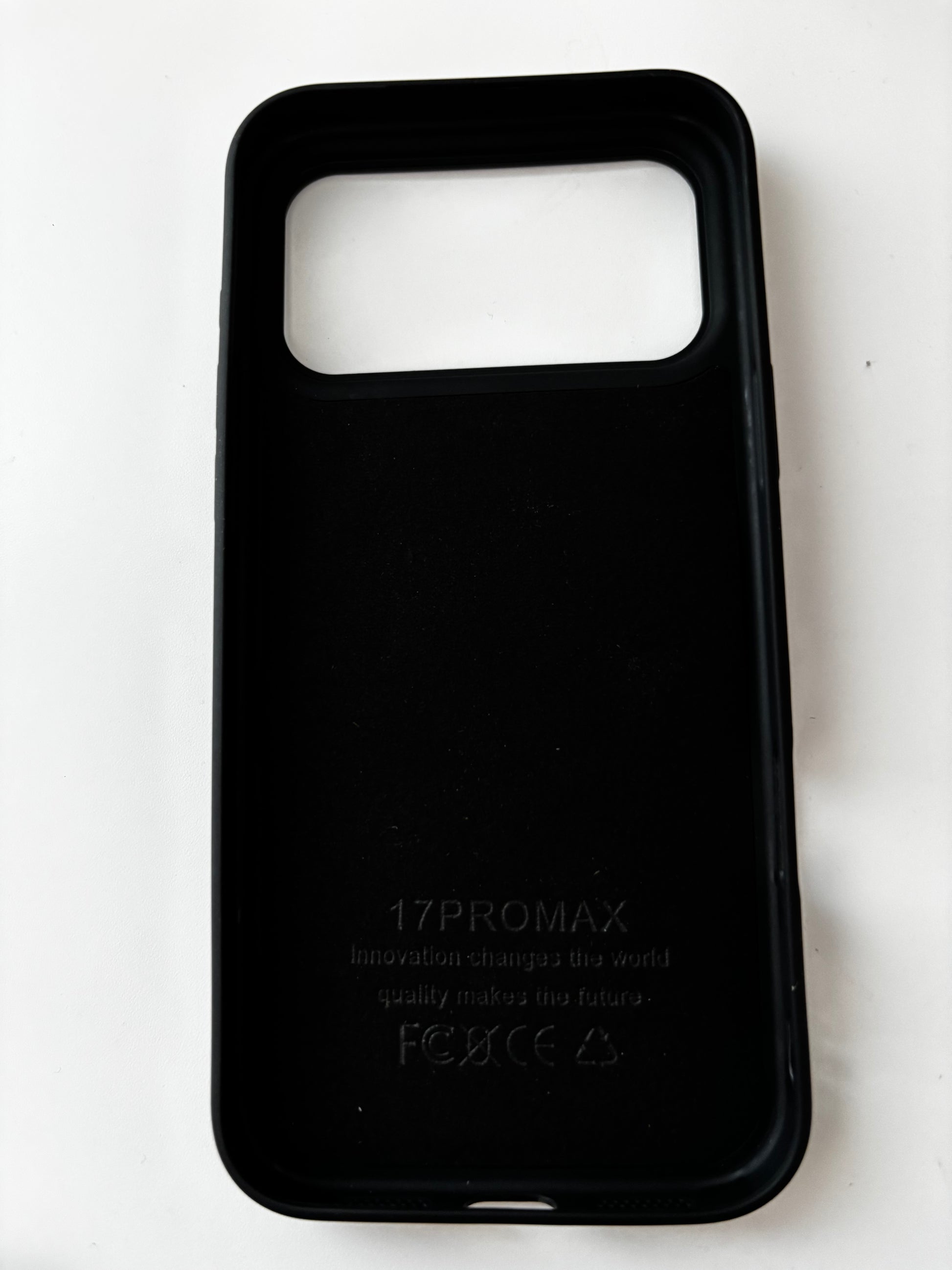 📱 Coque iPhone 17 Pro Max MagSafe – Protection Premium Électro 93