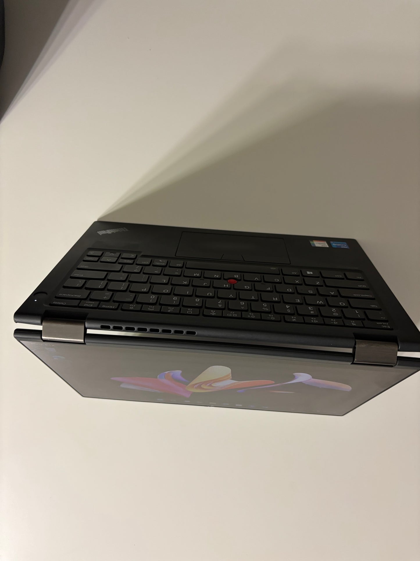 Lenovo ThinkPad X13 Yoga – 2-en-1 Tactile Électro 93